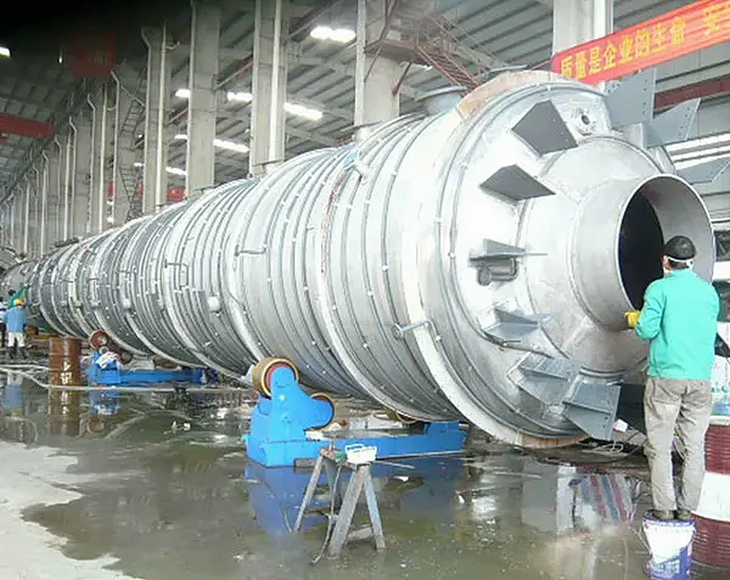Large-column fabrication · Alternate view